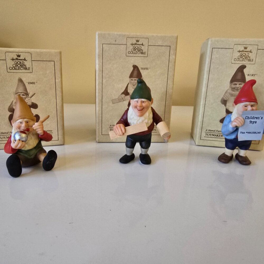 Hallmark Gold Crown Collectible - Limited Edition Figurines - 1987 The Toymaker